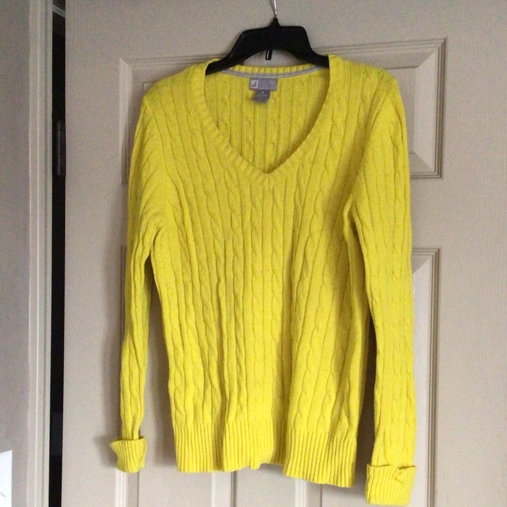 Women’s sweater
